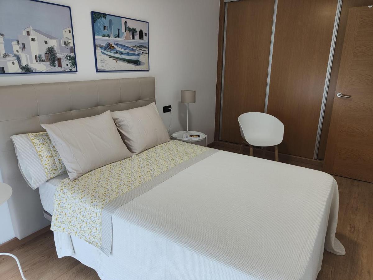 Apartamento En Ribeira A Pie De Playa Exterior photo
